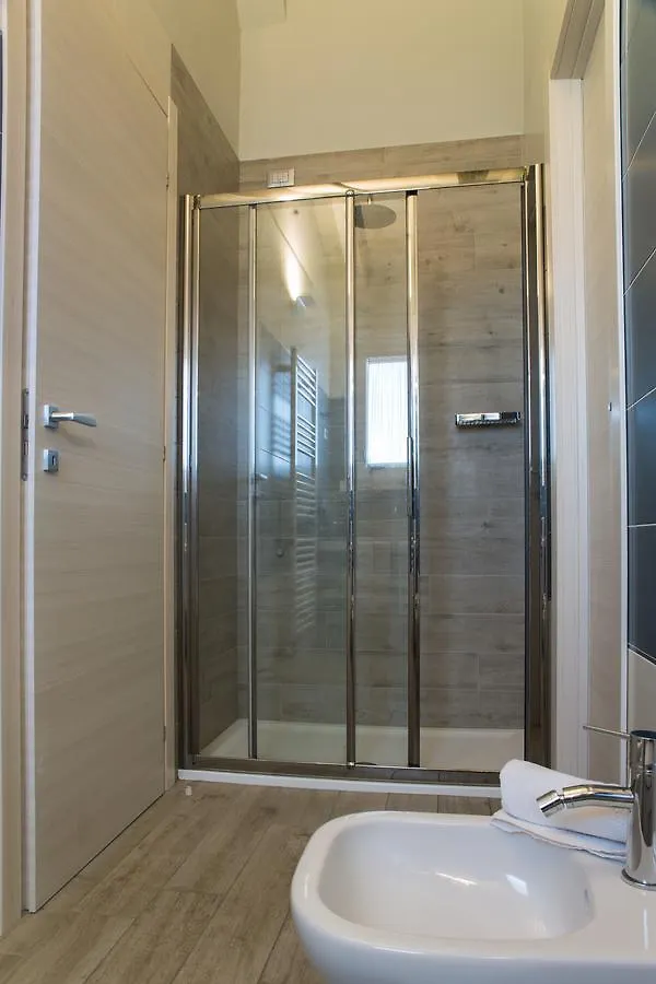 B&B Gardacharme Desenzano del Garda Bed & Breakfast