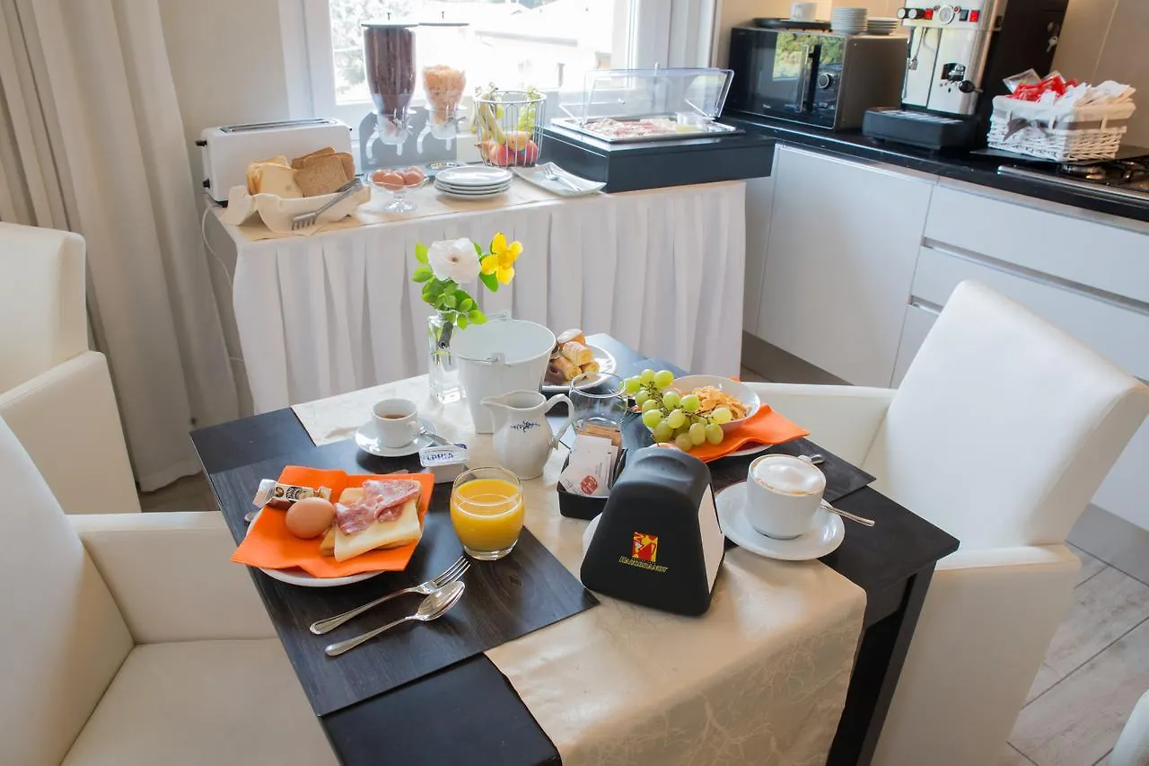 Bed & Breakfast B&B Gardacharme Desenzano del Garda
